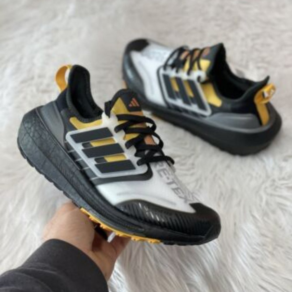 Adidas Ultraboost Light GTX Low Womens Running Shoes Black IE1781 NEW Multi Sz